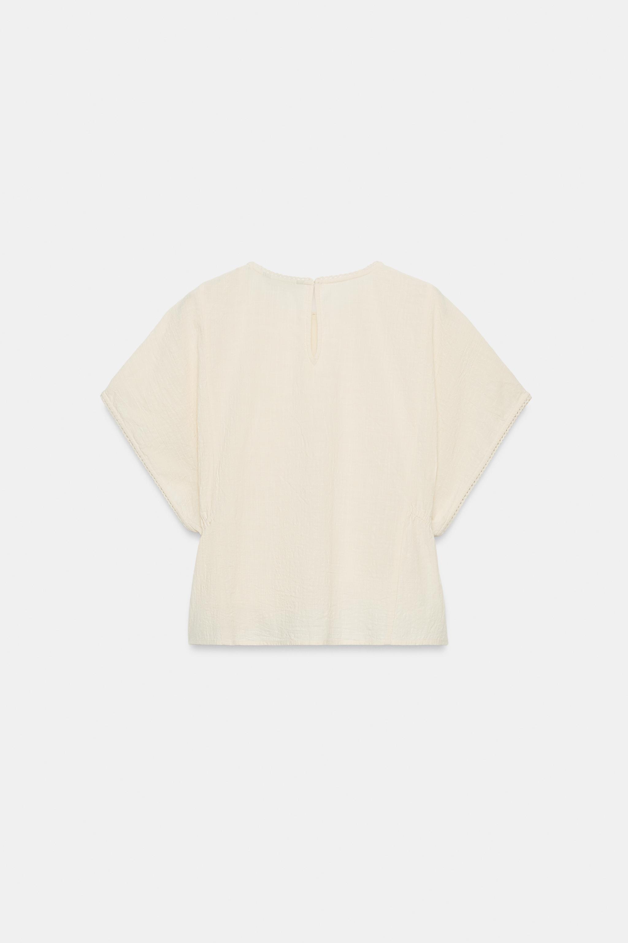 TOP BRODERIES CORDONS LATÉRAUX